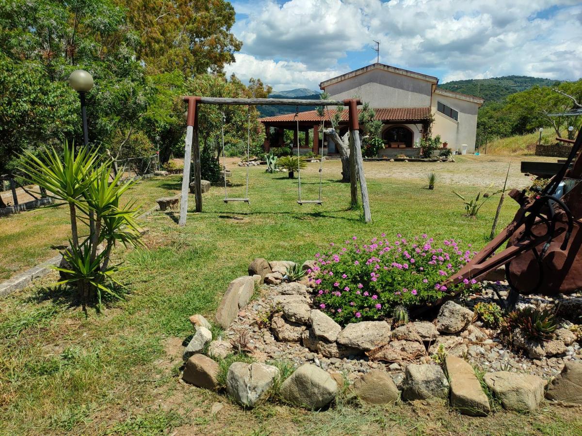 Azienda Agrituristica Verdevalle Cicerale Exterior foto